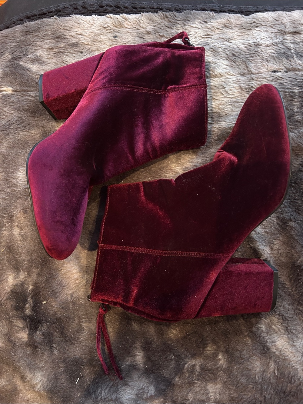 Steve Madden Women's Burgundy Velvet Block Heel Ankle Boots - 10
